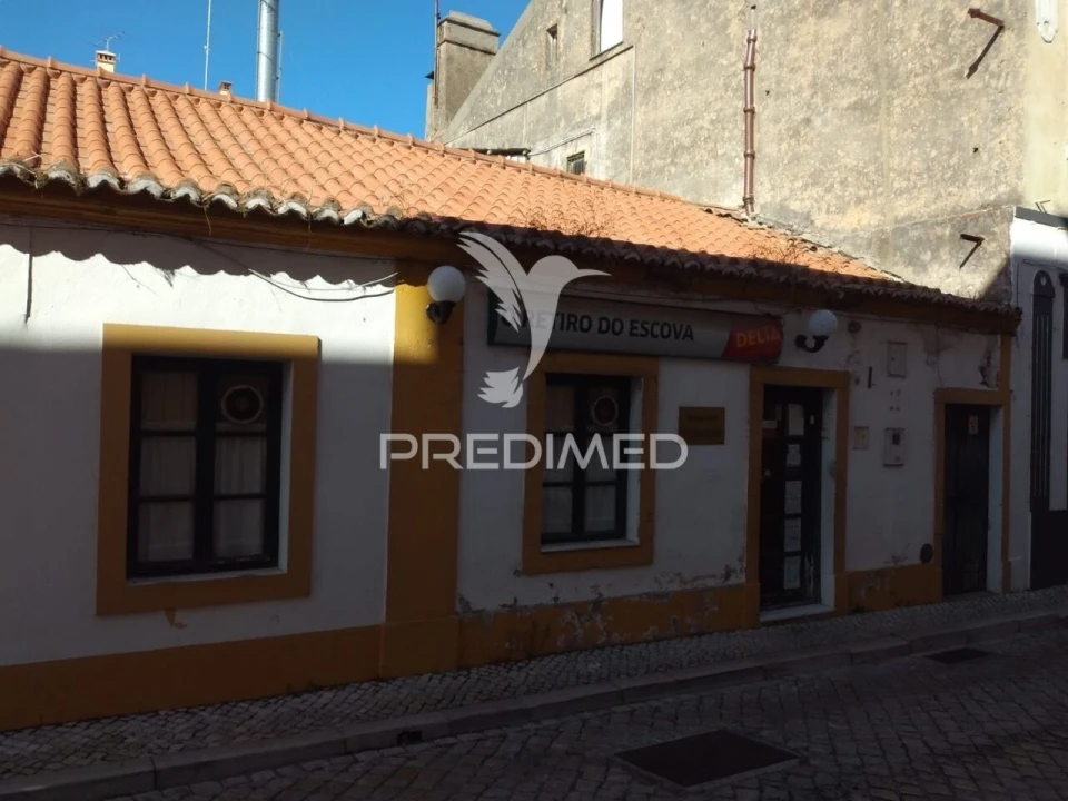 Loja para Venda em Santiago do Cacém, Santa Cruz e São Bartolomeu da Serra Foto 1