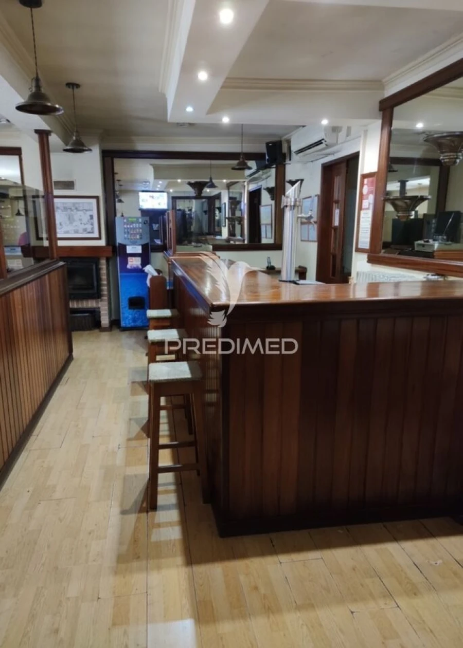 Loja para Venda em Santiago do Cacém, Santa Cruz e São Bartolomeu da Serra Foto 4