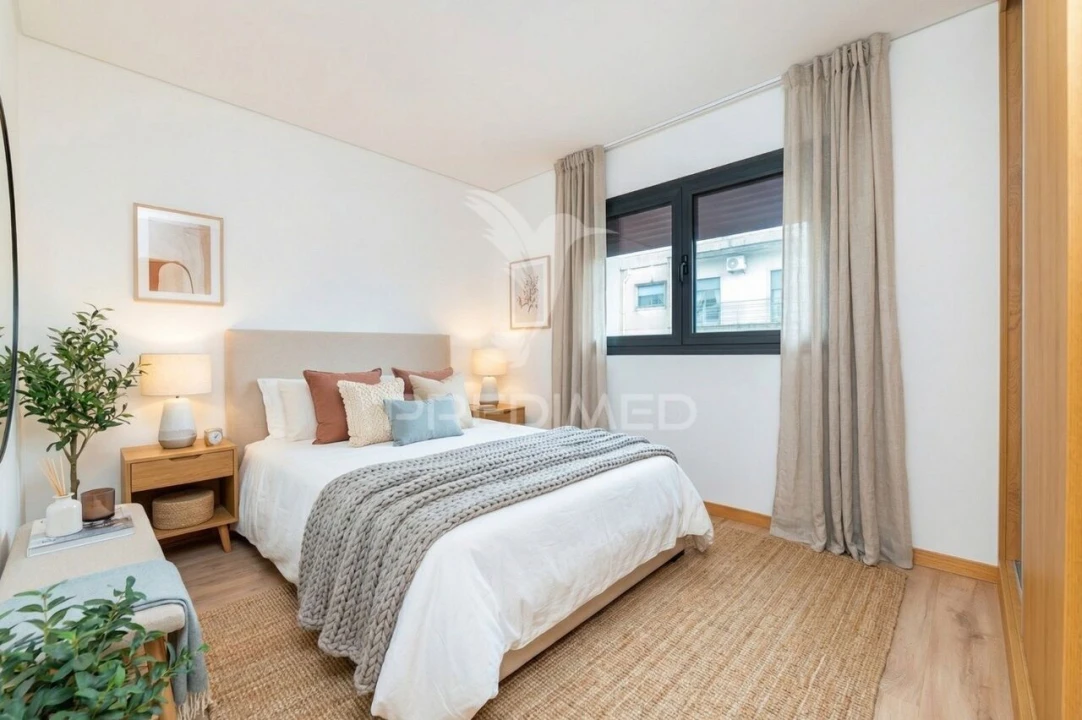 Apartamento T3 para Venda em Arco de Baúlhe e Vila Nune Foto 21