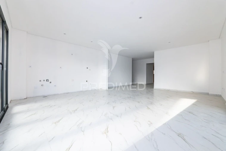 Apartamento T3 para Venda em Arco de Baúlhe e Vila Nune Foto 7