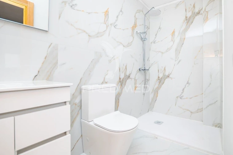 Apartamento T3 para Venda em Arco de Baúlhe e Vila Nune Foto 14