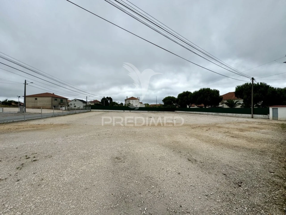 Terreno para Arrendamento em Santa Catarina da Serra e Chainça Foto 1