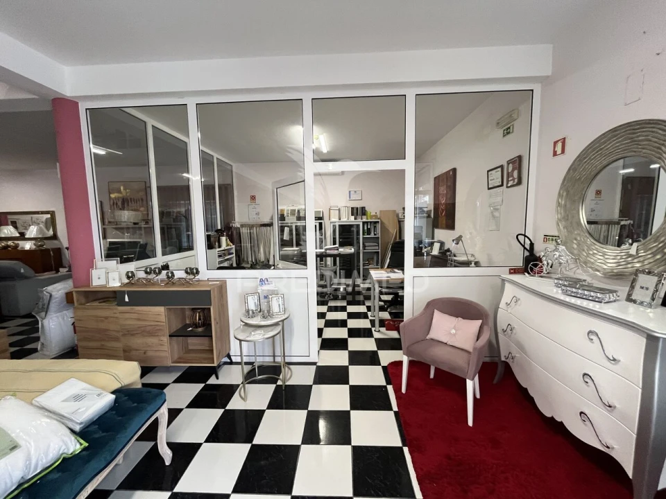 Armazém para Venda em Ferreira do Alentejo e Canhestros Foto 3