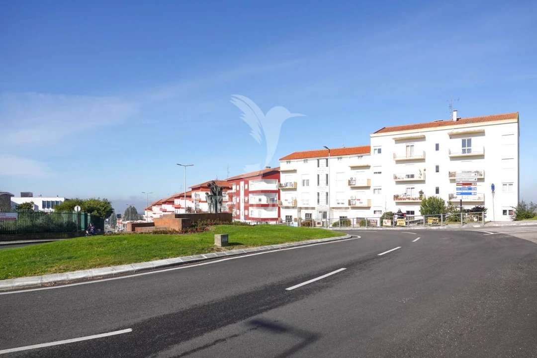 Garagem para Venda em Abrantes (São Vicente e São João) e Alferrarede Foto 1