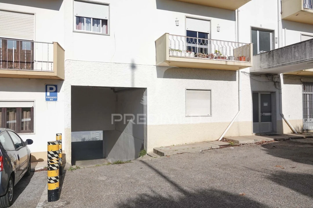 Garagem para Venda em Abrantes (São Vicente e São João) e Alferrarede Foto 3