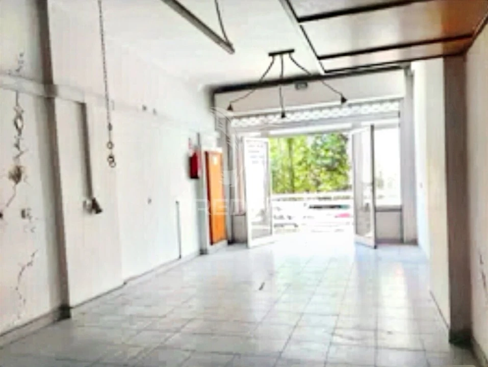 Loja para Venda em Queluz e Belas Foto 11