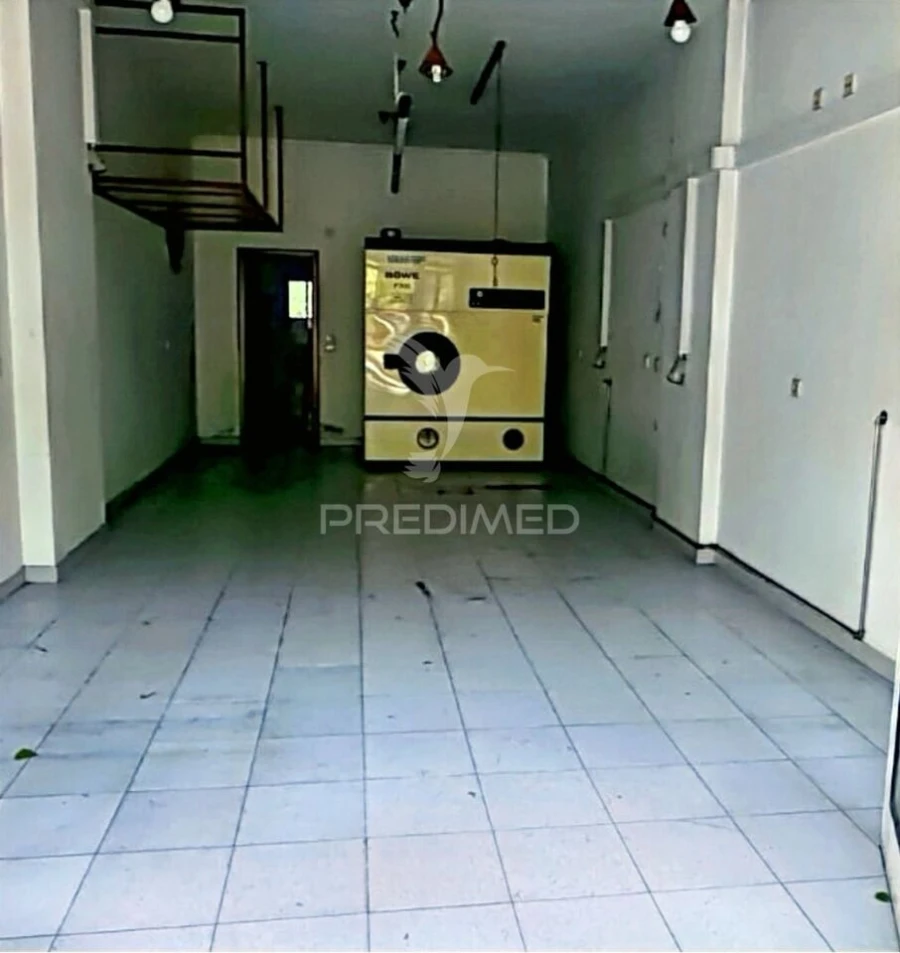 Loja para Venda em Queluz e Belas Foto 12