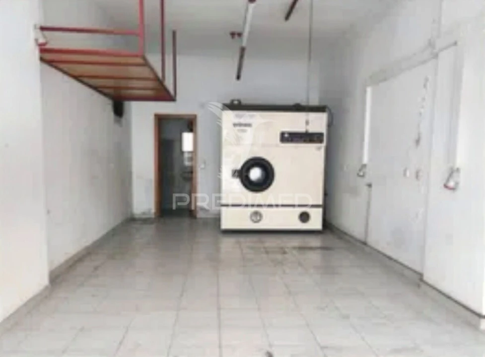 Loja para Venda em Queluz e Belas Foto 7