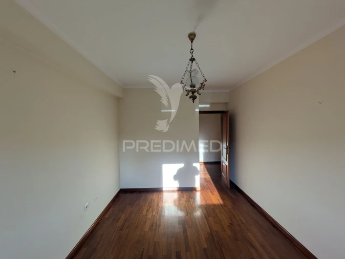 Apartamento T2 para Venda em Viseu Foto 10