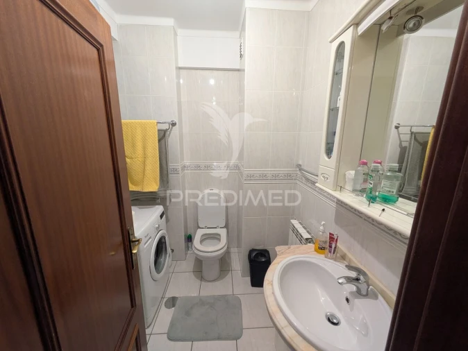 Apartamento T2 para Venda em Viseu Foto 16