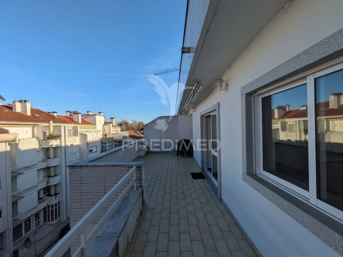 Apartamento T2 para Venda em Viseu Foto 1