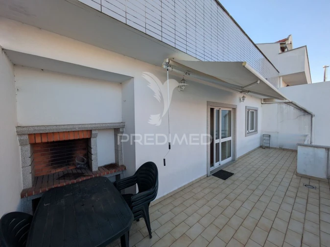 Apartamento T2 para Venda em Viseu Foto 12