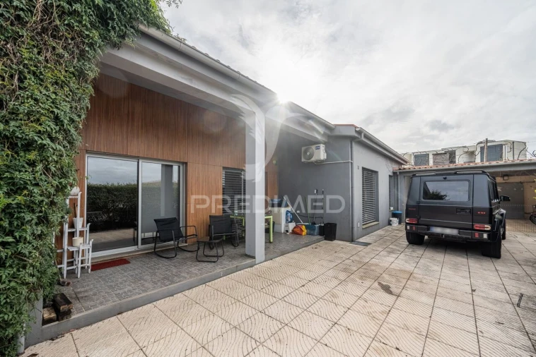 Moradia T3 para Venda em Caldas de Vizela (São Miguel e São João) Foto 31