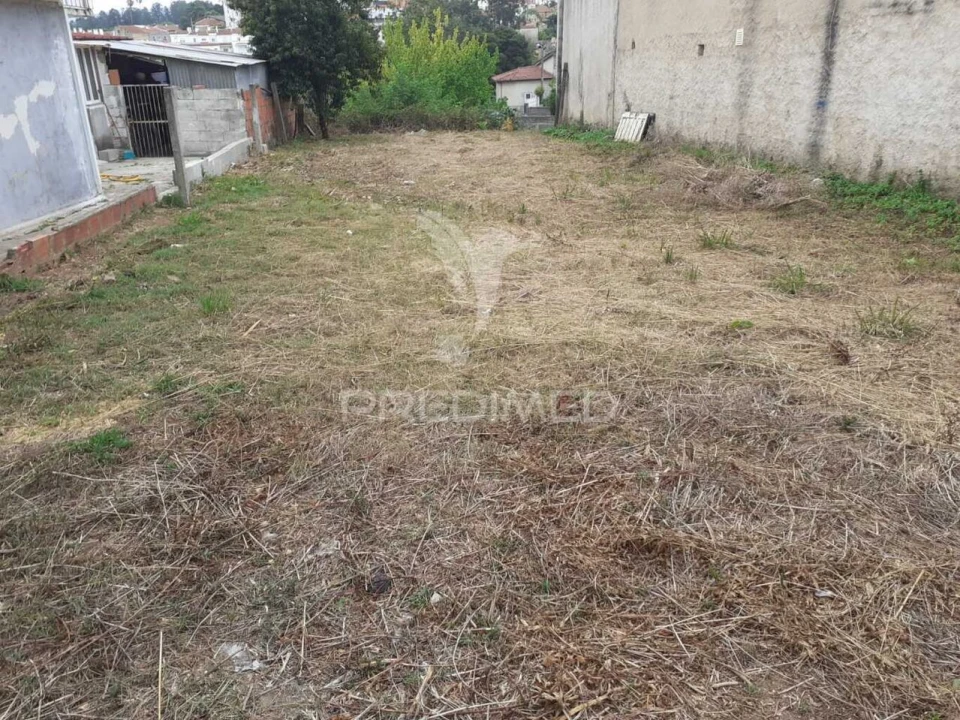 Terreno para Venda em Águeda e Borralha Foto 2