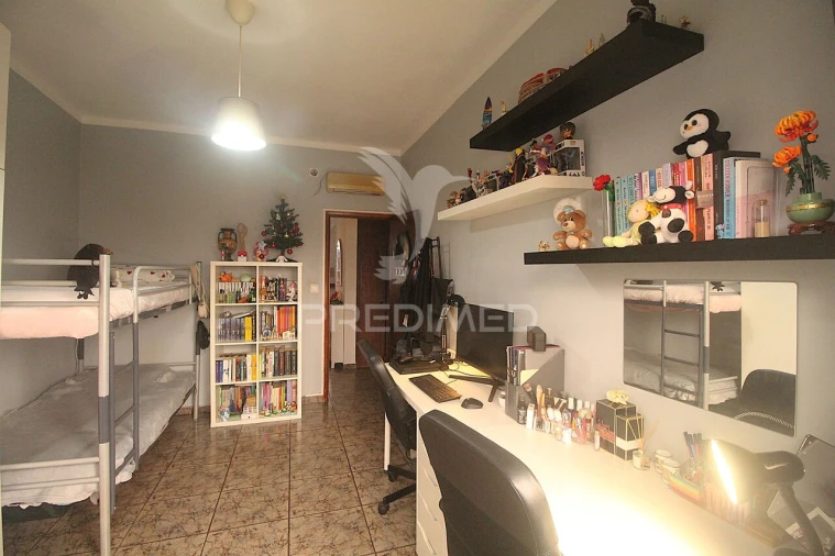 Apartamento T2 para Venda em Barreiro e Lavradio Foto 6