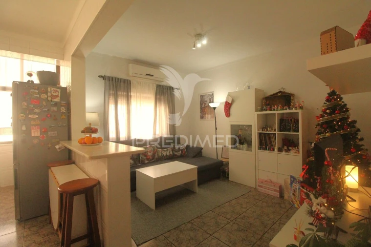 Apartamento T2 para Venda em Barreiro e Lavradio Foto 5