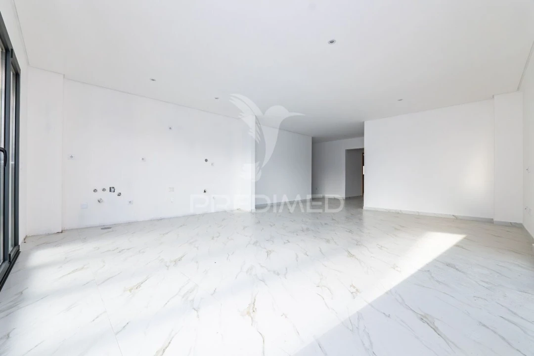 Apartamento T3 para Venda em Arco de Baúlhe e Vila Nune Foto 7