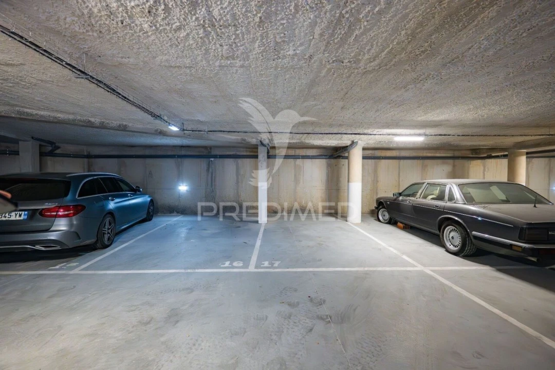 Apartamento T3 para Venda em Arco de Baúlhe e Vila Nune Foto 27