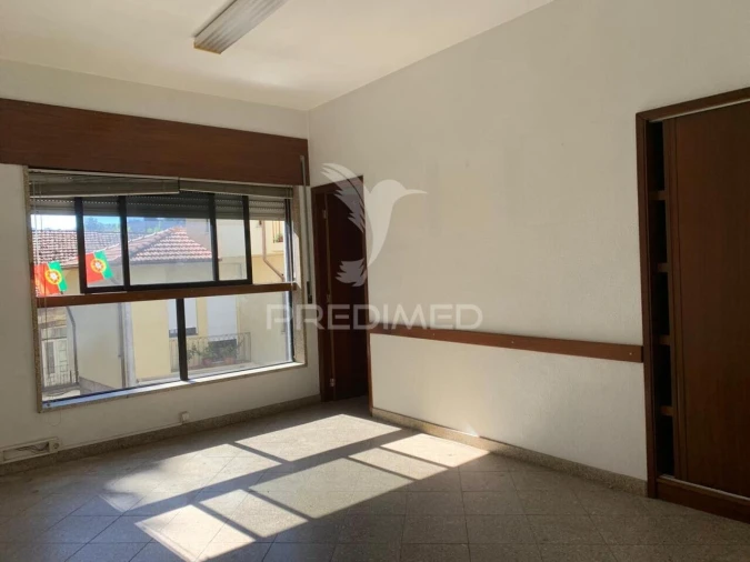 Loja para Venda em Amarante (São Gonçalo), Madalena, Cepelos e Gatão Foto 10