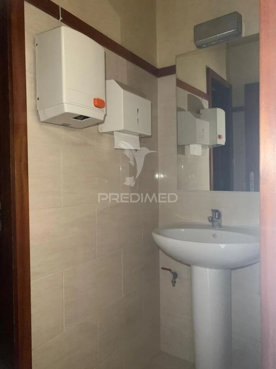 Loja para Venda em Amarante (São Gonçalo), Madalena, Cepelos e Gatão Foto 13