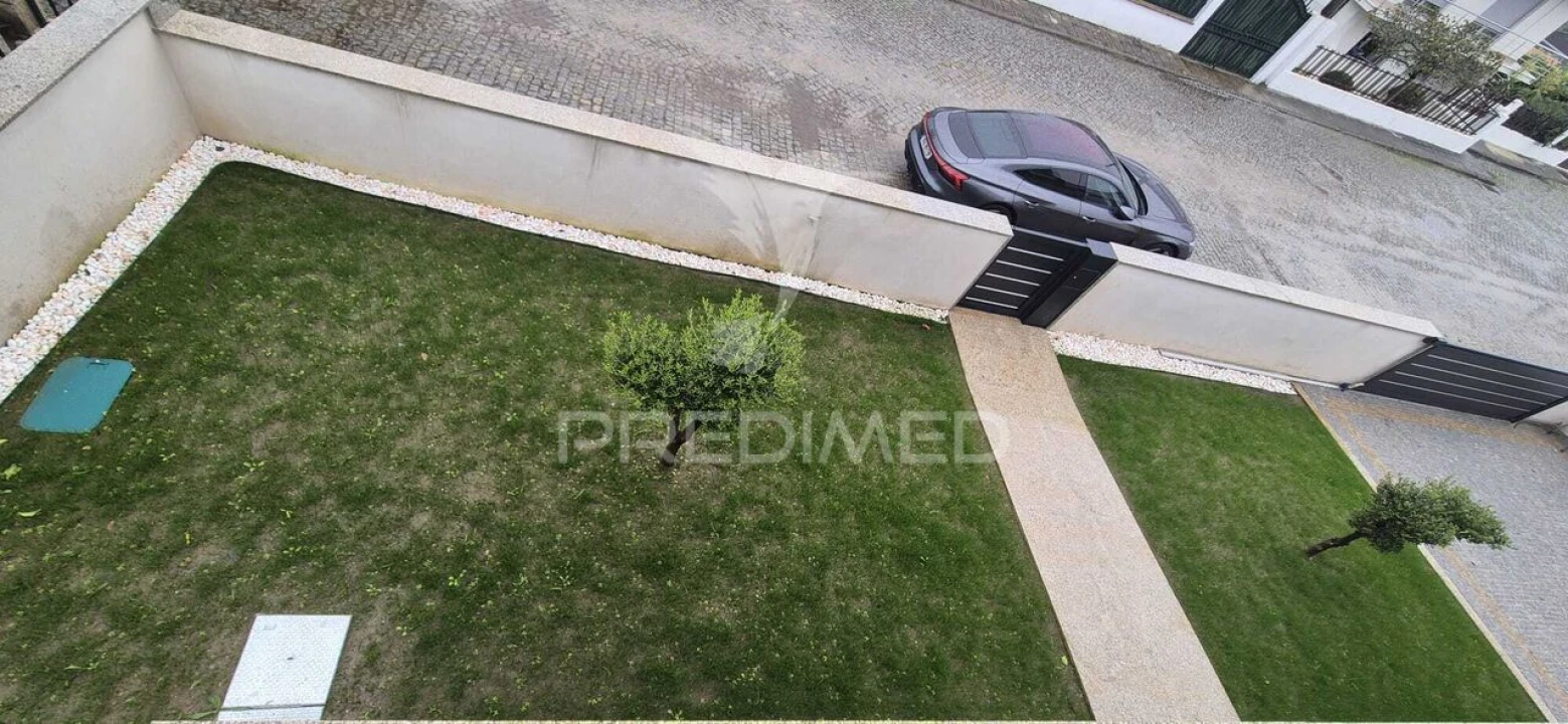 Moradia T4 para Venda em Ferreiros e Gondizalves Foto 35