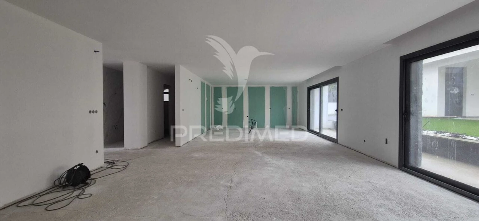 Moradia T4 para Venda em Ferreiros e Gondizalves Foto 14