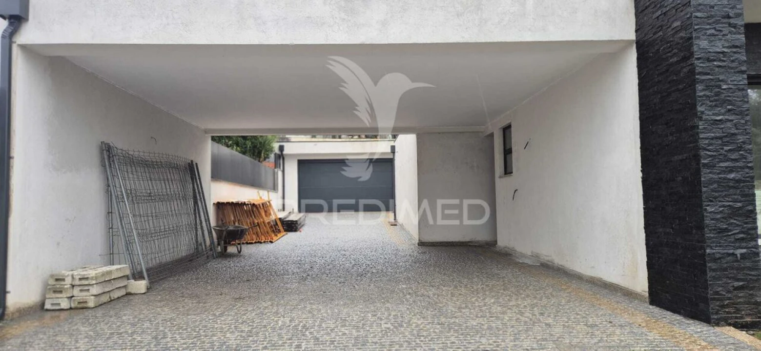 Moradia T4 para Venda em Ferreiros e Gondizalves Foto 38