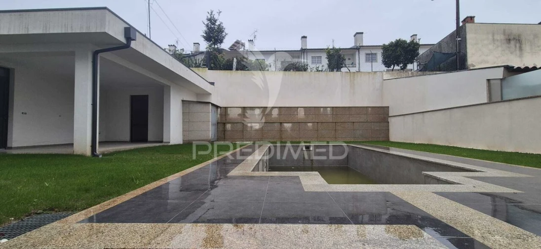 Moradia T4 para Venda em Ferreiros e Gondizalves Foto 29