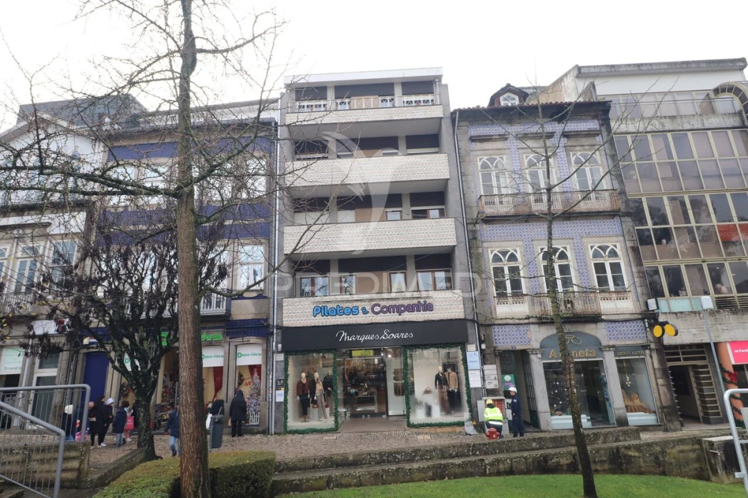 Escritório para Arrendamento em Braga (São José de São Lázaro e São João do Souto) Foto 1