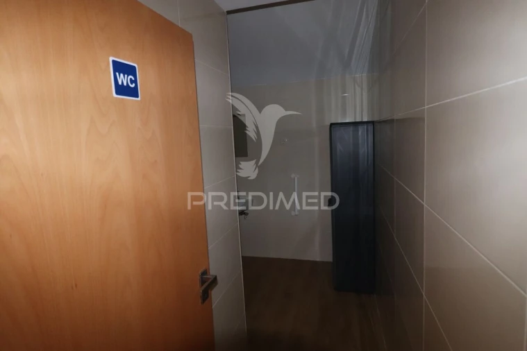 Escritório para Arrendamento em Braga (São José de São Lázaro e São João do Souto) Foto 4