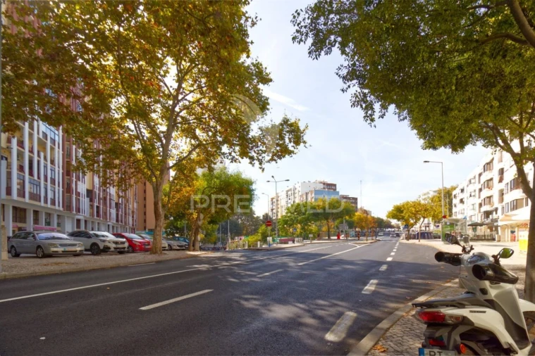 Apartamento T2 para Venda em Almada, Cova da Piedade, Pragal e Cacilhas Foto 31