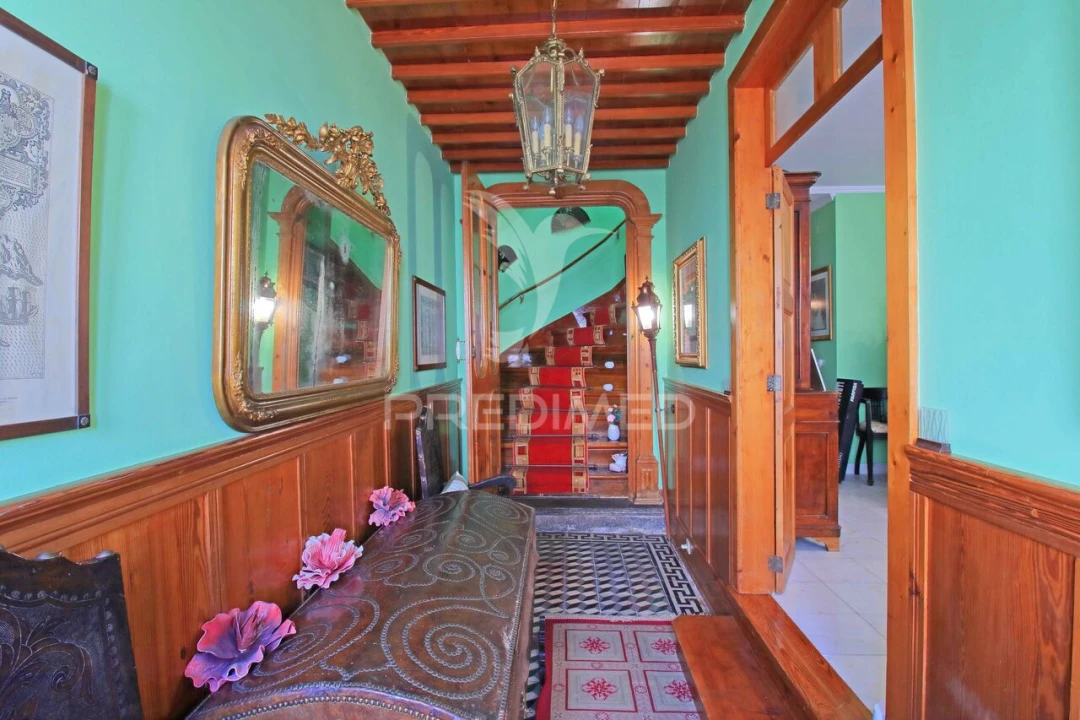 Moradia T4 para Venda em Angra (Santa Luzia) Foto 2