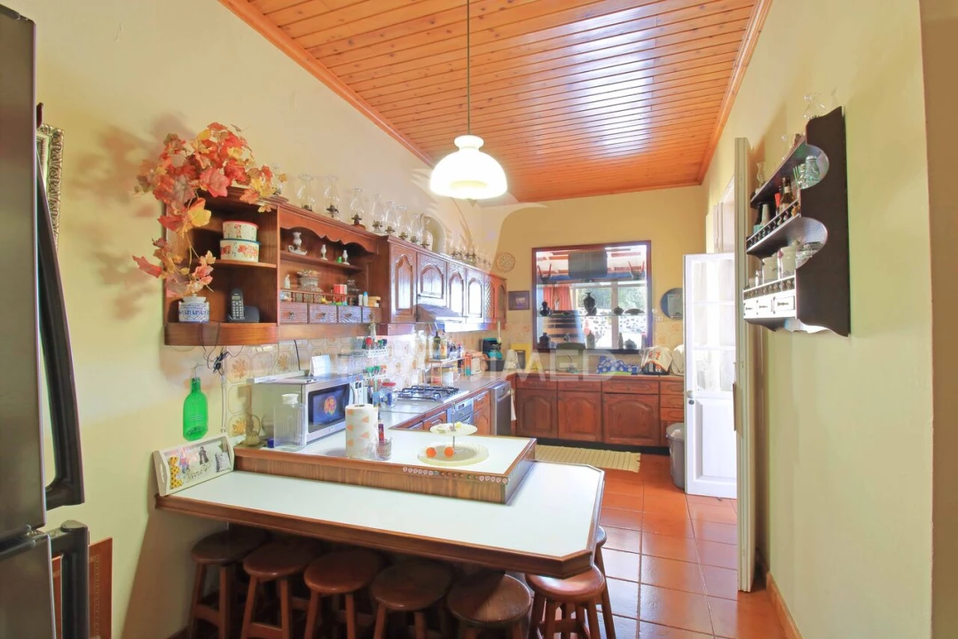 Moradia T4 para Venda em Angra (Santa Luzia) Foto 12