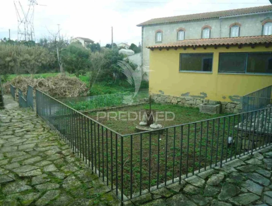 Loja para Venda em Ançã Foto 9