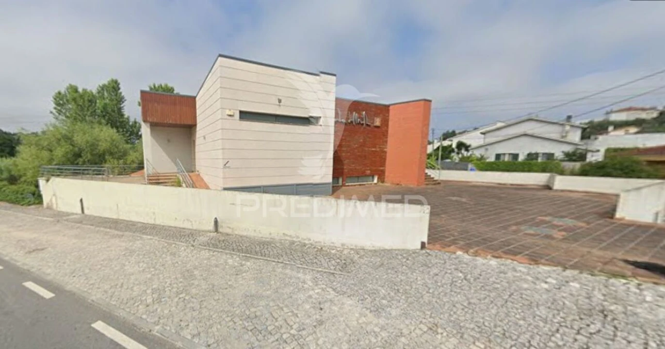 Loja para Venda em Ançã Foto 2