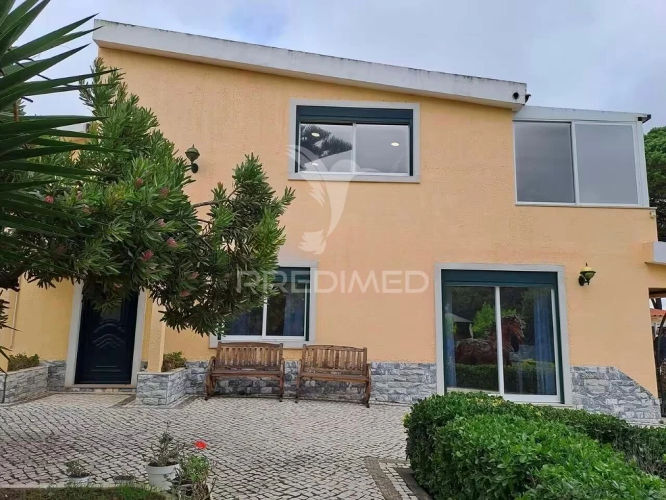 Moradia T3 para Venda em São João das Lampas e Terrugem Foto 4