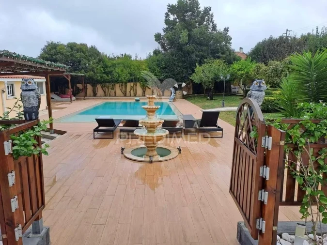 Moradia T3 para Venda em São João das Lampas e Terrugem Foto 2