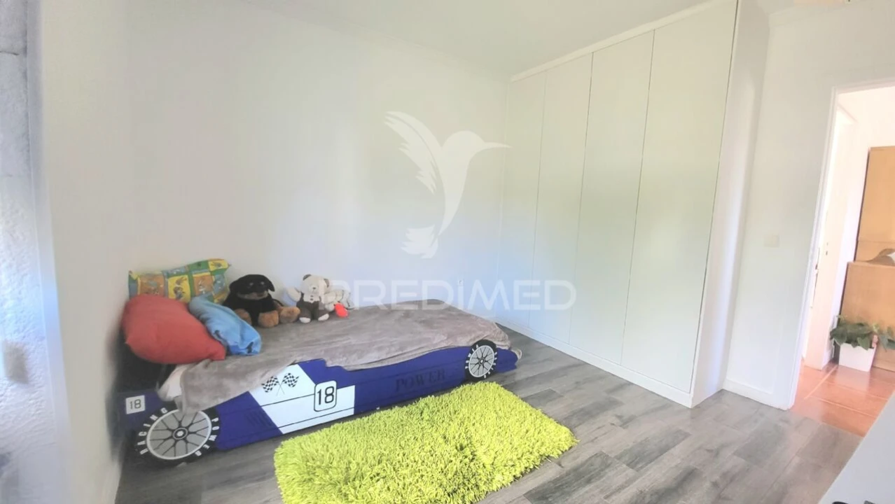 Moradia T4 para Venda em Fornelo e Vairão Foto 13