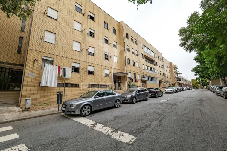 Garagem para Venda em Braga (Maximinos, Sé e Cividade) Foto 19
