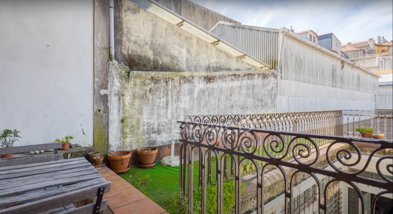 Prédio para Venda em Cedofeita, Santo Ildefonso, Sé, Miragaia, São Nicolau e Vitória Foto 14