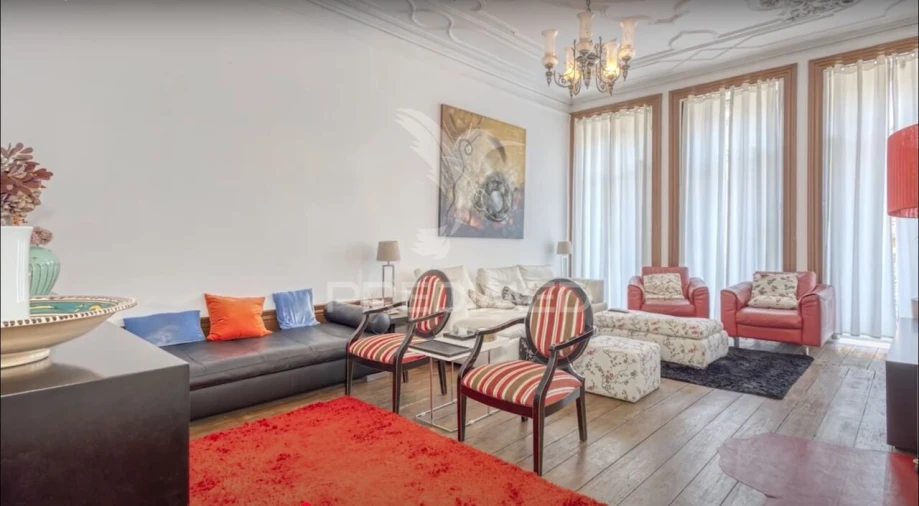 Prédio para Venda em Cedofeita, Santo Ildefonso, Sé, Miragaia, São Nicolau e Vitória Foto 3