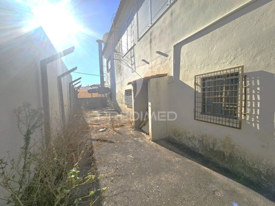Apartamento T3 para Venda em Gaio-Rosário e Sarilhos Pequenos Foto 28