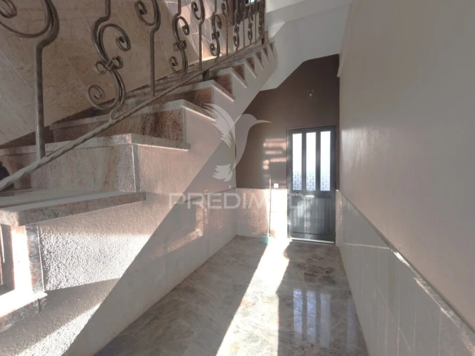 Apartamento T3 para Venda em Gaio-Rosário e Sarilhos Pequenos Foto 26