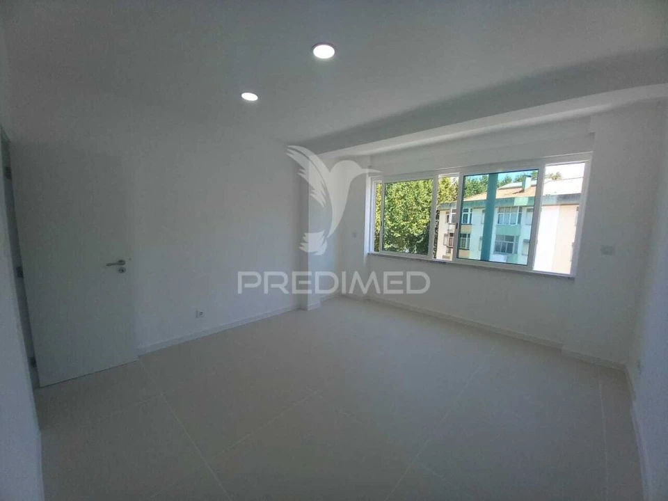 Apartamento T4 para Venda em Montijo e Afonsoeiro Foto 4