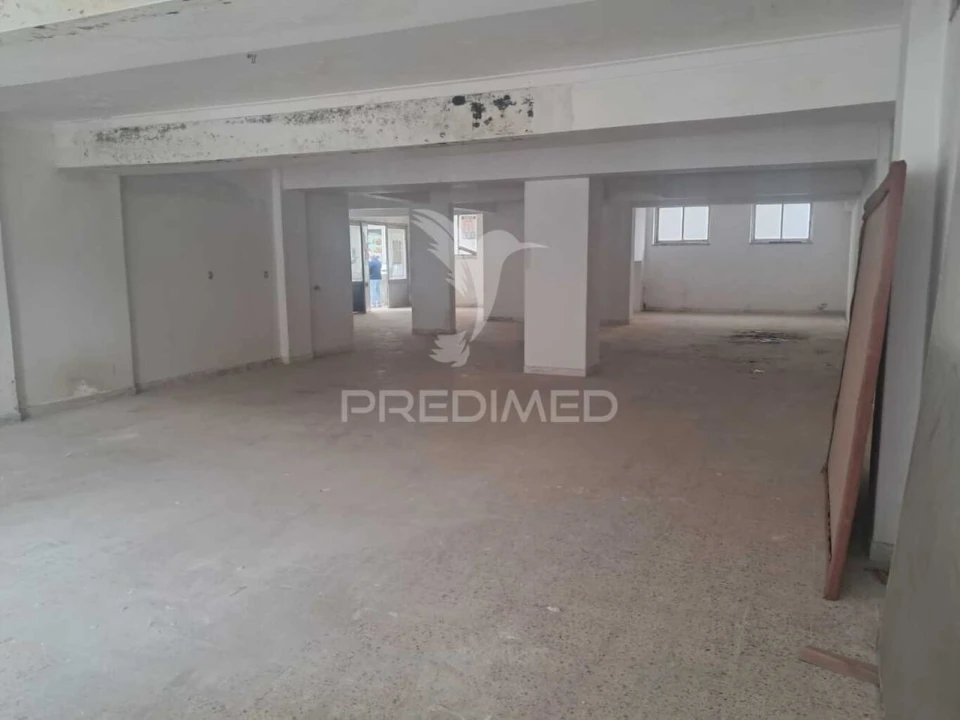 Loja para Venda em Agualva e Mira-Sintra Foto 5