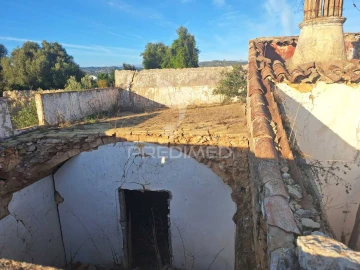 Moradia T4 para Venda em Conceição e Estoi