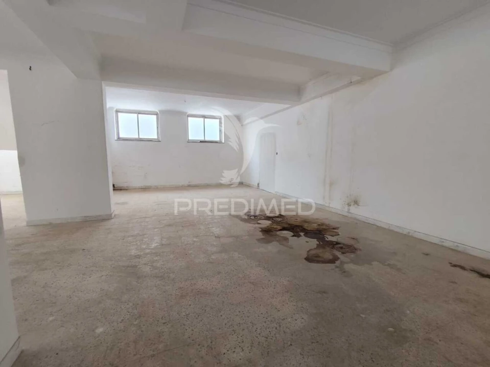 Loja para Venda em Agualva e Mira-Sintra Foto 3