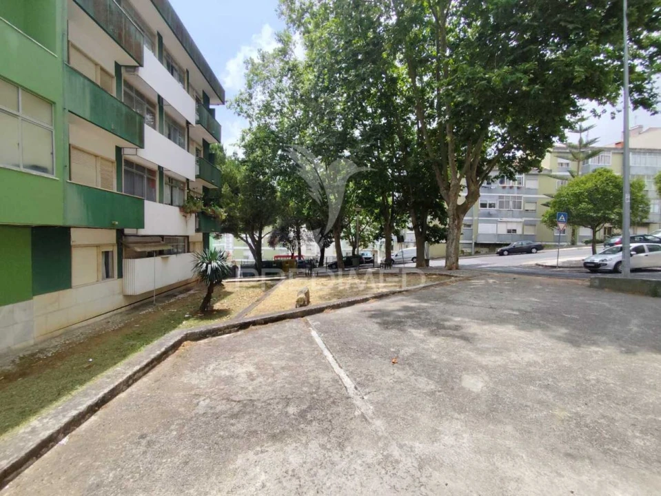 Loja para Venda em Agualva e Mira-Sintra Foto 2