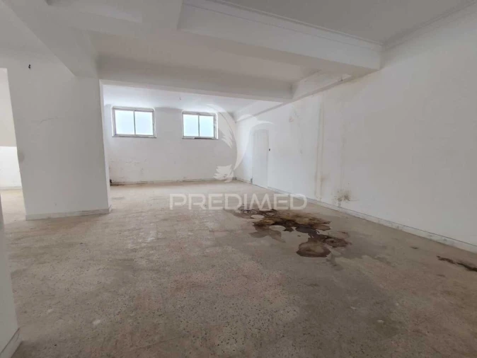 Loja para Venda em Agualva e Mira-Sintra Foto 3