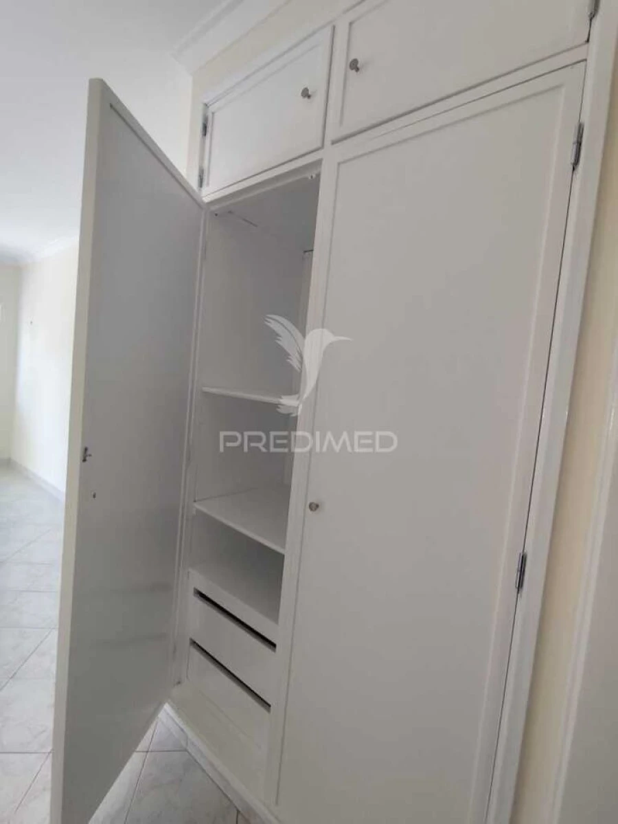 Apartamento T1 para Venda em São João das Lampas e Terrugem Foto 13